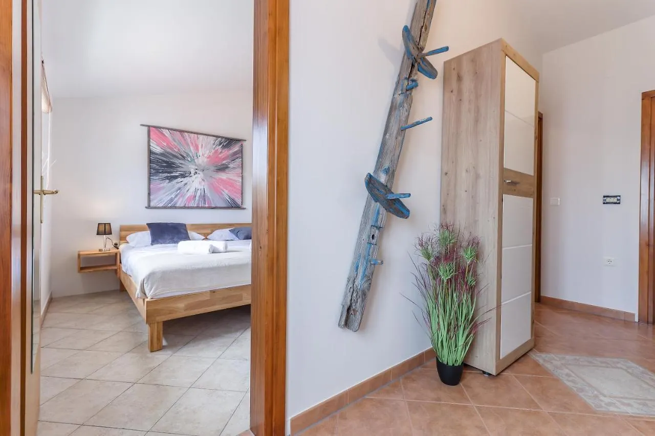 4 You Apartments Mugeba Kroatien