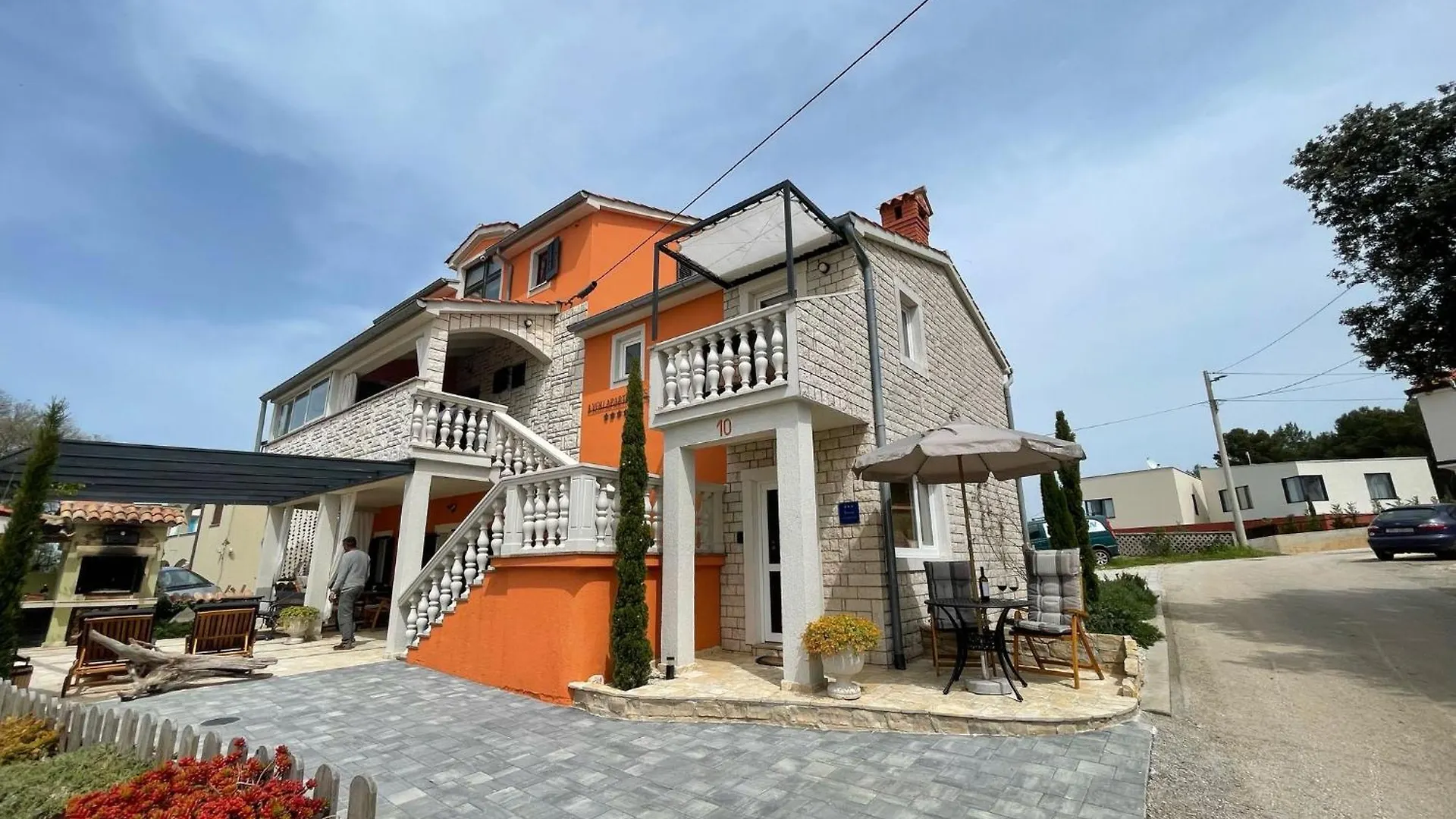 4 You Apartments Mugeba