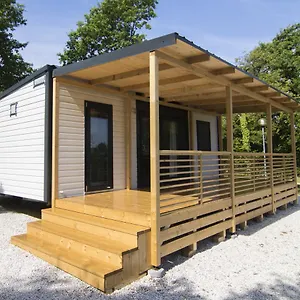 Üdülőpark Sunny Mobile Homes Bijela Uvala, Mugeba